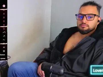 ernesto_rodriguez_82 from Chaturbate