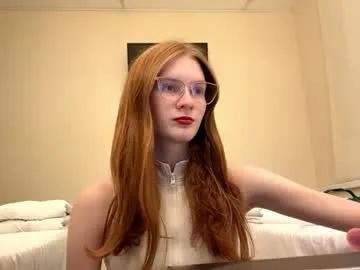 Try 18 years old helen__eve from Chaturbate helen__eve from Chaturbate