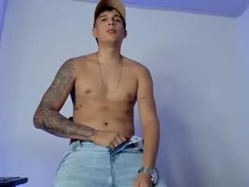 hugosan2 from Chaturbate