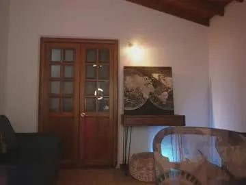 jhenna_greey from Chaturbate