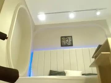 Dirty Kendra_lux1 wants you to fuck her body now kendra_lux1 from Chaturbate