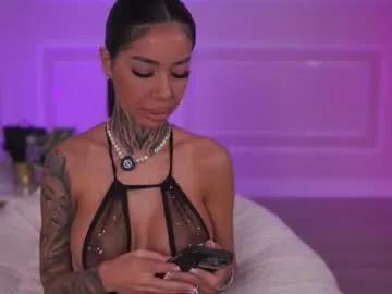 kiara_moreno from Chaturbate