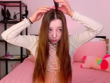 lovely_poppy from Chaturbate