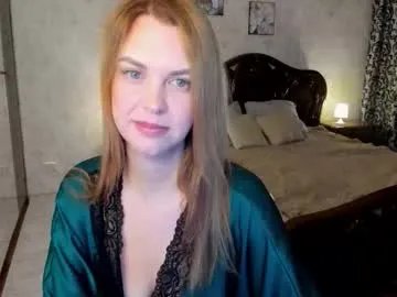 lunaflinn from Chaturbate