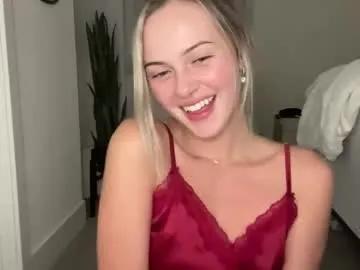 luvaimee from Chaturbate