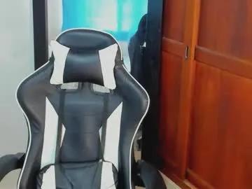 mathews_smith from Chaturbate