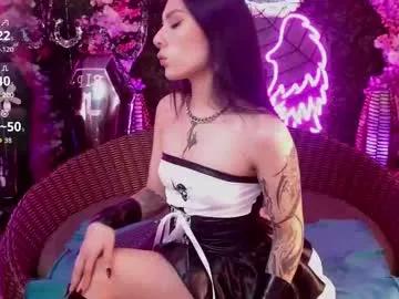 milla_davis from Chaturbate