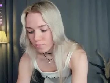 myviolet_rush from Chaturbate