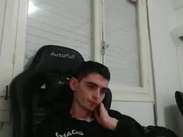 ofsolovicio from Chaturbate