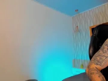 petesevans_1 from Chaturbate