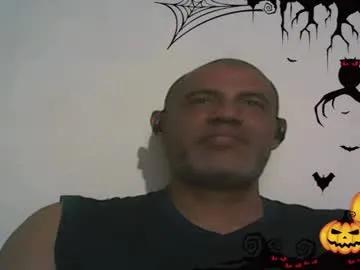 retlam37 from Chaturbate