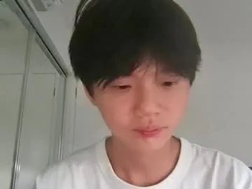 sweetiepuppy421 from Chaturbate