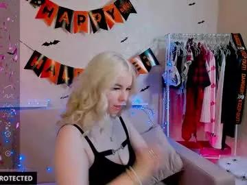 tasty__booty from Chaturbate