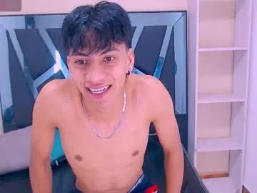 twink_sebas from Chaturbate