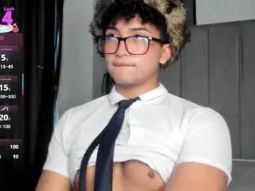 valentin0_3 from Chaturbate