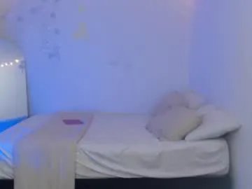 valientegirl_ from Chaturbate