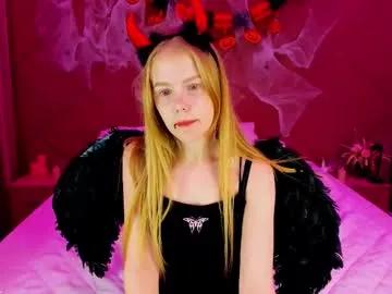Checkout Vicki_todd, she wants to masturbate for you vicki_todd from Chaturbate
