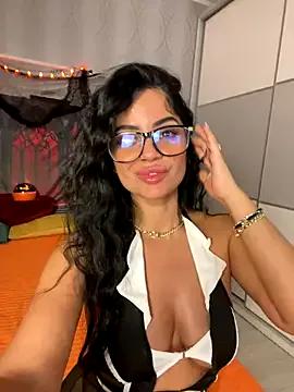 Discover StripChat's _adelle _adelle from StripChat
