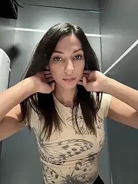 _MiaQueen_ from StripChat