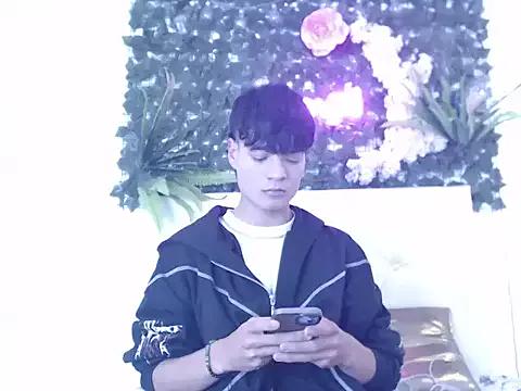 Join StripChat's Alex_russo__ alex_russo__ from StripChat