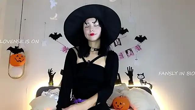 BritniBers from StripChat