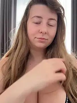 curvyflawless from StripChat