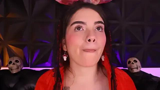 DaphneGlas from StripChat