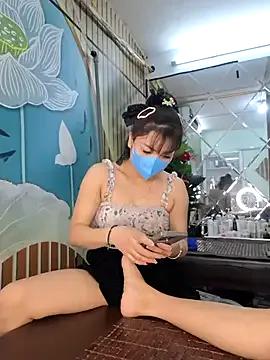 Dawn_hope from StripChat