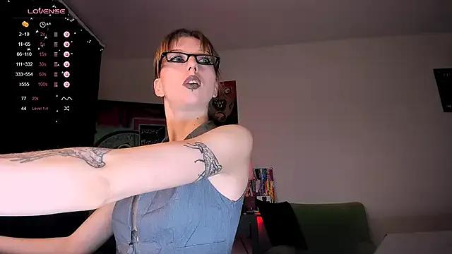 Felicia_Bri from StripChat