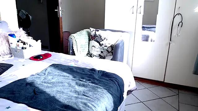 Naked FitSelina66 from StripChat FitSelina66 from StripChat