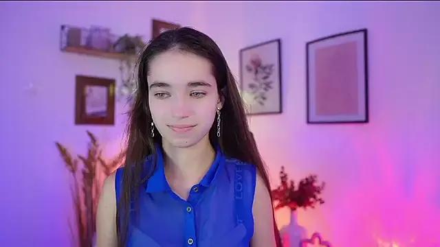 Explore Gia_Paige18, she wants to masturbate for you Gia_Paige18 from StripChat