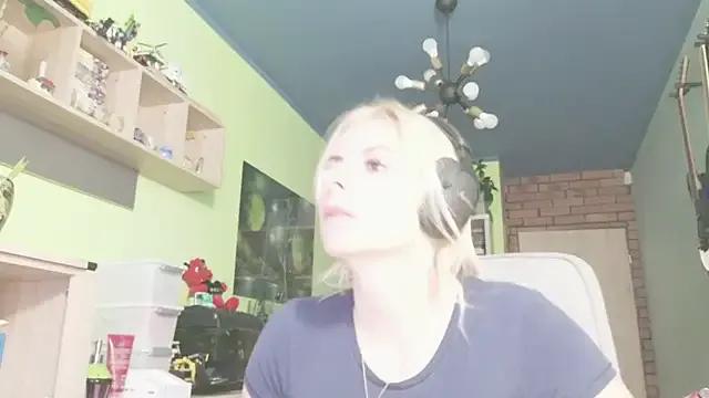 Checkout hot performer Karmija karmija from StripChat