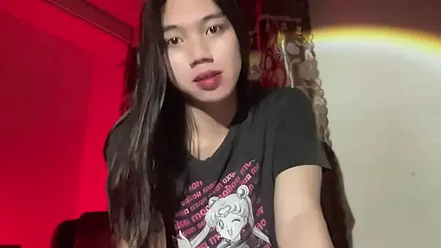 kat_mire from StripChat