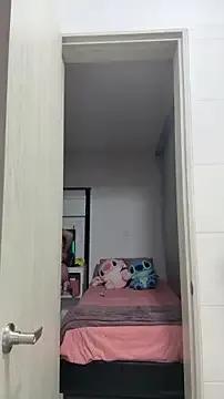 licky_lu from StripChat