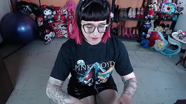 Admire MissMiia2, she wants to masturbate for you MissMiia2 from StripChat