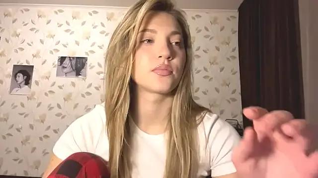 Try StripChat's OrethaEredia OrethaEredia from StripChat