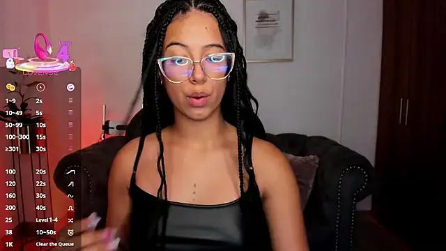 Explore StripChat's Raven_stonee raven_stonee from StripChat