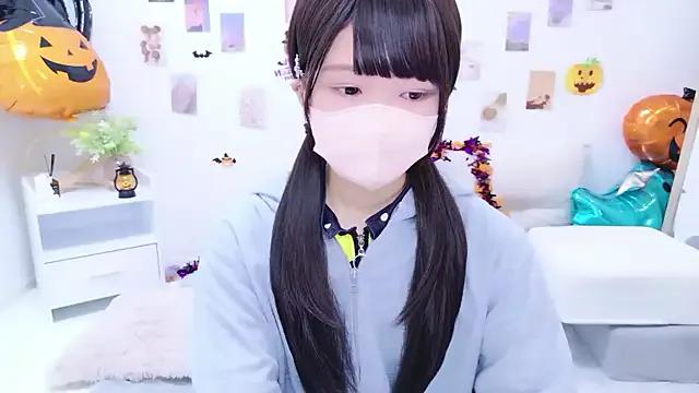 rinochi_ from StripChat