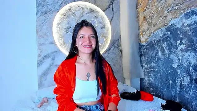 Sweet RoxanaBorns_ from StripChat RoxanaBorns_ from StripChat