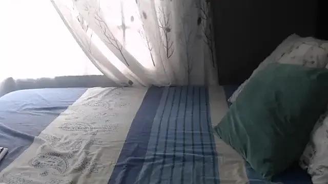 Try 23 years old SEXYHUGEASS21 from StripChat SEXYHUGEASS21 from StripChat