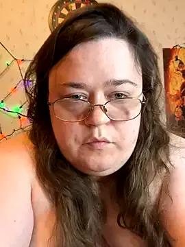 Try SexyxLexie, they want to masturbate for you SexyxLexie from StripChat