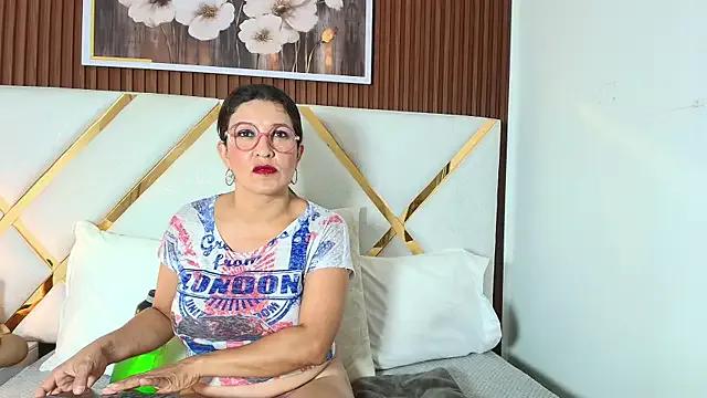 Explore sexy model Slut_Milf_ Slut_Milf_ from StripChat