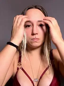 Sweet Stelli_99 wants you to fuck their body now stelli_99 from StripChat