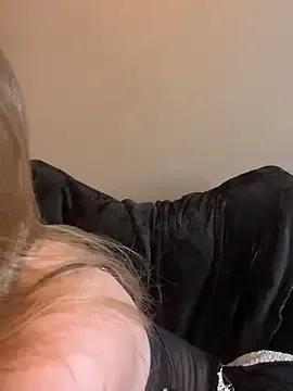 Dirty Sweety_Foxy69 wants you to fuck their body now Sweety_Foxy69 from StripChat