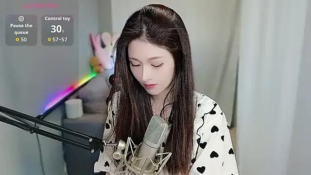 Tw_Sexynn from StripChat