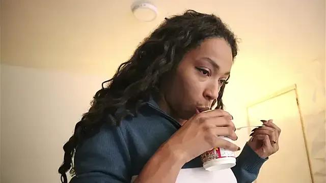 Valeriestyle from StripChat