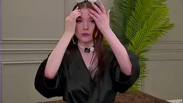 Wanda_Wild from StripChat