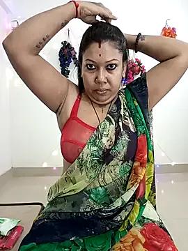 YOUR_LOVELY-40 from StripChat