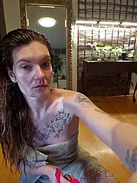 Admire 23 years old YourFavCanadianMILF from StripChat YourFavCanadianMILF from StripChat